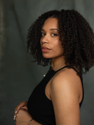 Ellouise Shakespeare-Hart