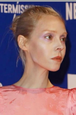 Antonia Campbell-Hughes